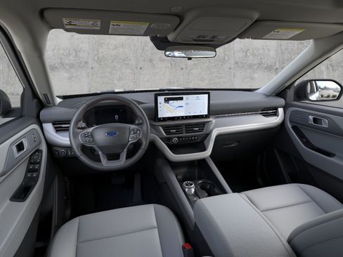 New 2026 Ford Explorer Active AWD/4WD image 9