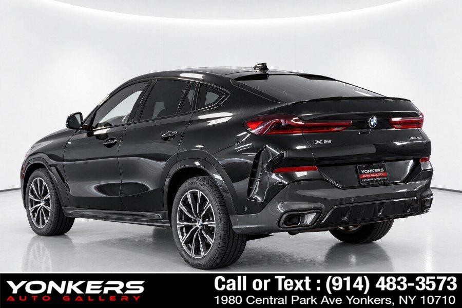 Used 2023 BMW X6 xDrive40i w/ M Sport Package AWD/4WD image 10