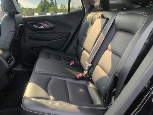Used 2023 GMC Terrain SLT w/ Elevation Edition AWD/4WD image 32