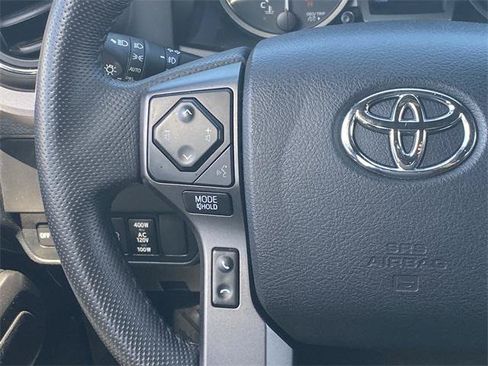 Certified 2022 Toyota Tacoma TRD Off-Road w/ Technology Package AWD/4WD image 29