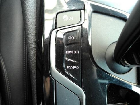 Used 2019 BMW 530i w/ Convenience Package RWD image 47