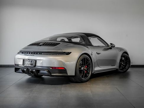 Used 2026 Porsche 911 Targa 4 GTS image 7