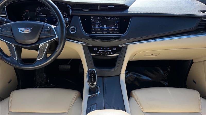 Used 2019 Cadillac XT5 FWD image 25