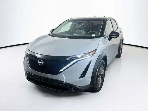 Used 2023 Nissan Ariya FWD image 3