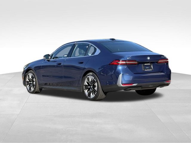 Certified 2026 BMW 540i xDrive AWD/4WD image 5