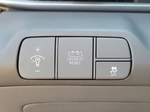 New 2026 Hyundai Elantra Hybrid FWD image 20