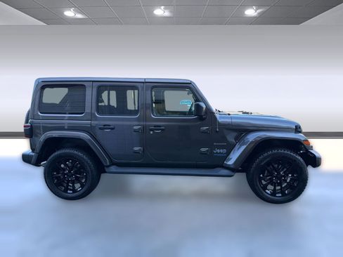 Used 2021 Jeep Wrangler Unlimited Sahara AWD/4WD image 7