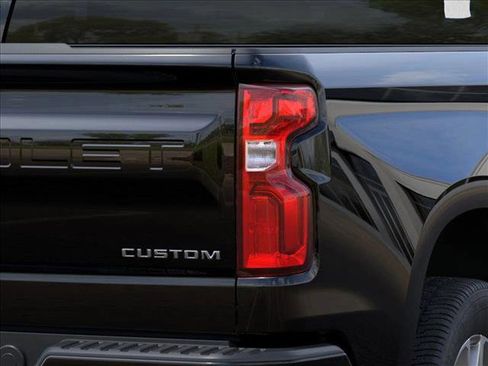 New 2026 Chevrolet Silverado 1500 Custom image 11