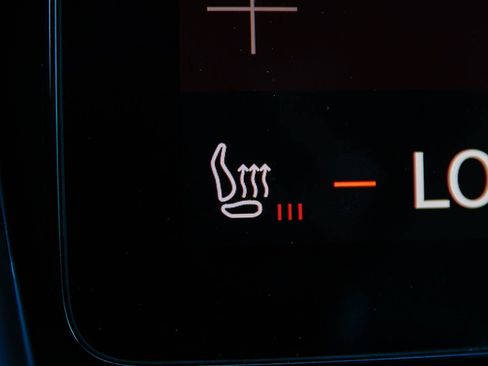 Used 2023 Polestar Polestar 2 w/ Pilot Pack image 25