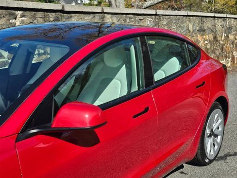 Used 2023 Tesla Model 3 Standard Range image 21