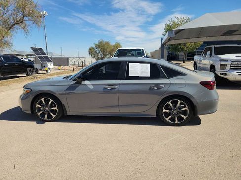 Used 2025 Honda Civic Sport Touring image 3