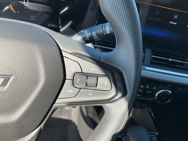 Certified 2026 Chevrolet Trax LT FWD image 11