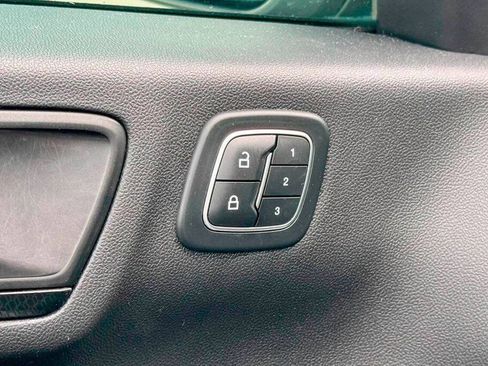 Used 2022 Ford Escape SEL w/ SEL Stealth AWD Package image 21