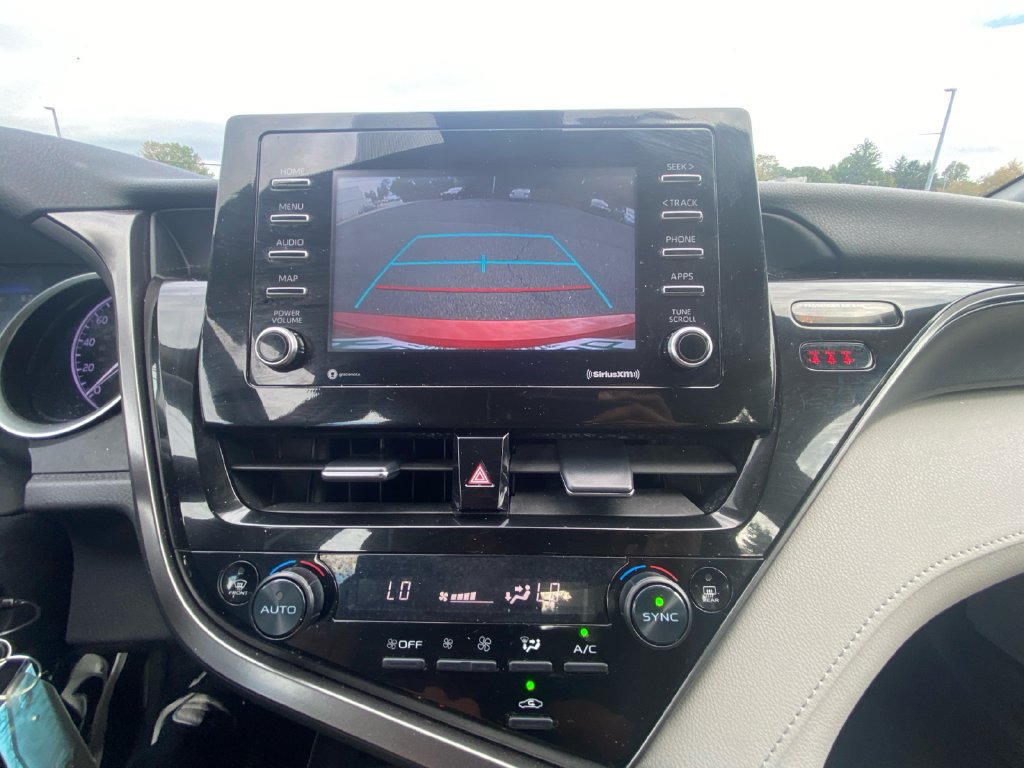 Used 2024 Toyota Camry LE FWD image 21