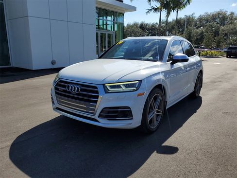 Used 2019 Audi SQ5 Prestige w/ Prestige Package image 2