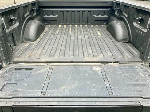 Used 2022 Ford F150 Platinum w/ Equipment Group 701A High AWD/4WD image 28