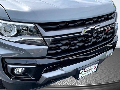 Used 2022 Chevrolet Colorado Z71 AWD/4WD image 29