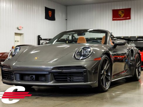 Used 2024 Porsche 911 Cabriolet AWD/4WD image 15