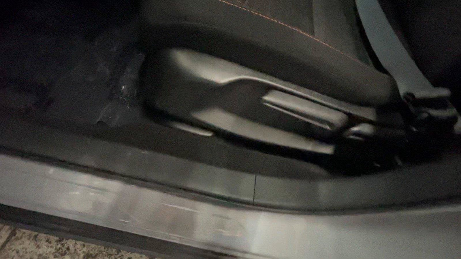 Certified 2025 Honda HR-V Sport image 32