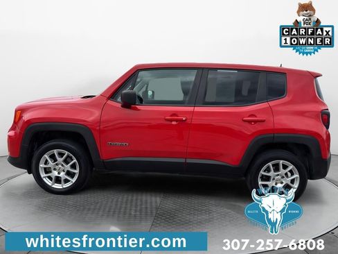 Used 2023 Jeep Renegade Latitude AWD/4WD image 8