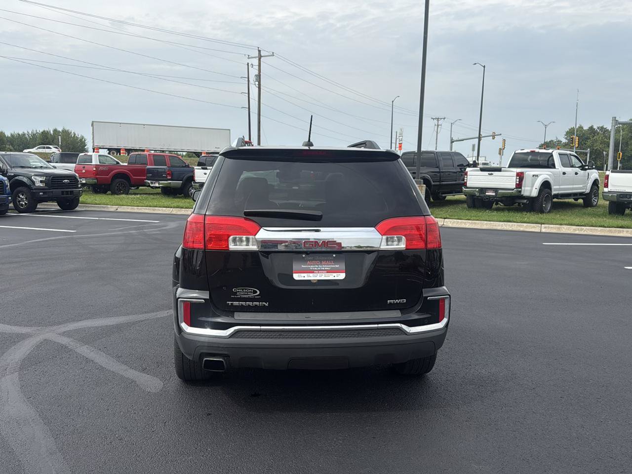 Used 2017 GMC Terrain SLT w/ Open Road Package AWD/4WD image 4