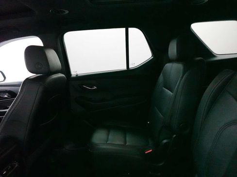 Used 2023 Chevrolet Traverse RS AWD/4WD image 28