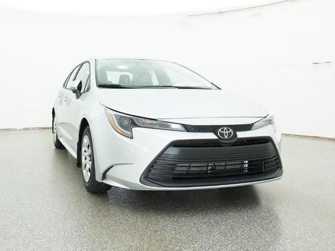 New 2026 Toyota Corolla LE image 31