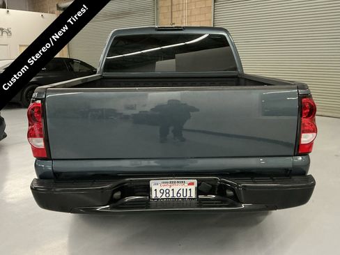 Used 2006 GMC Sierra 1500 SL image 8