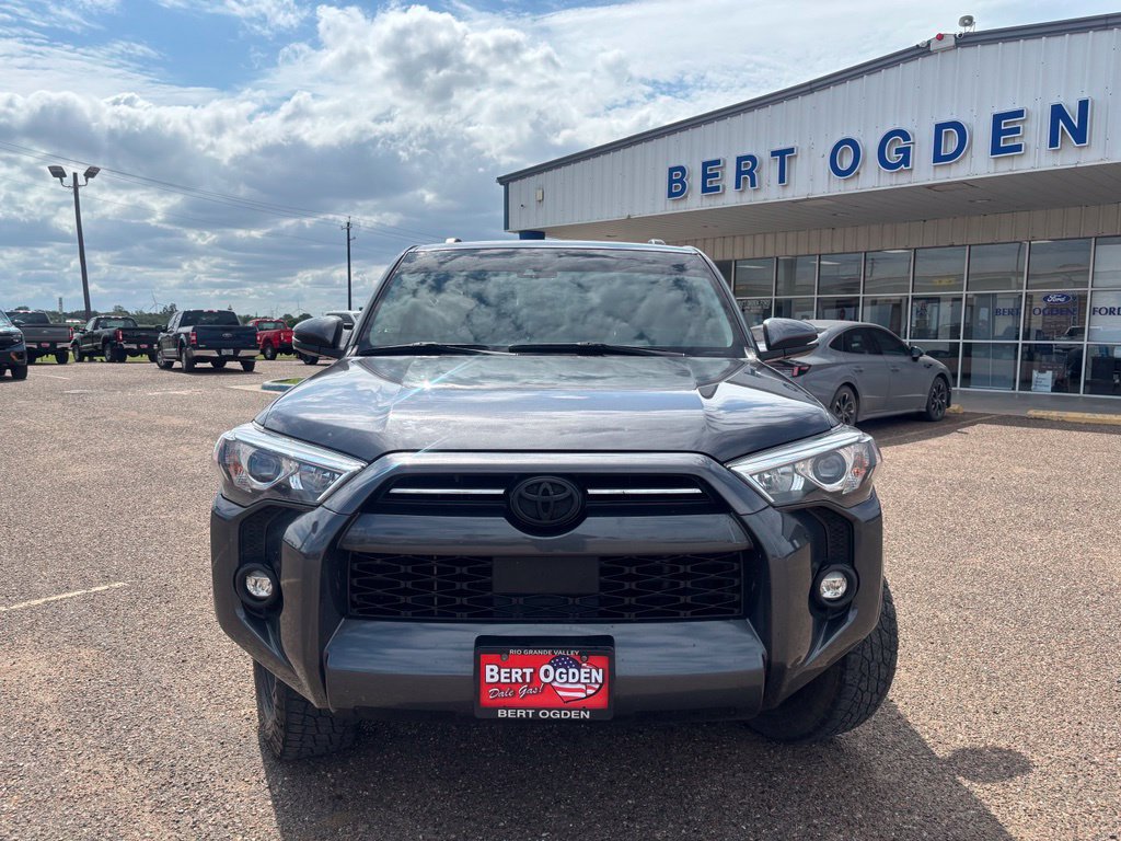 Used 2023 Toyota 4Runner SR5 Premium w/ Moonroof Package AWD/4WD image 2