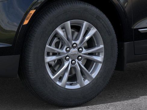 New 2026 Cadillac XT5 Luxury image 9