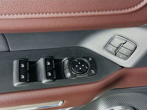 Used 2024 Ford Expedition Max Limited image 20