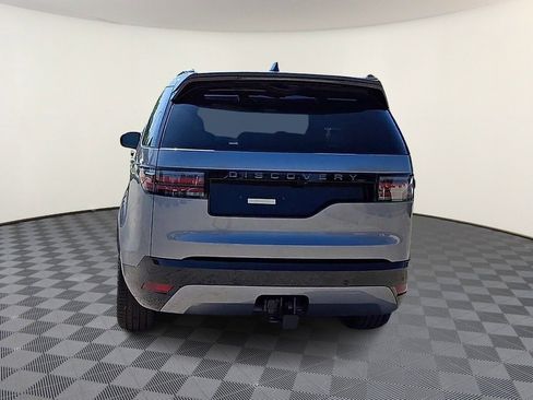 Certified 2025 Land Rover Discovery Dynamic SE image 7