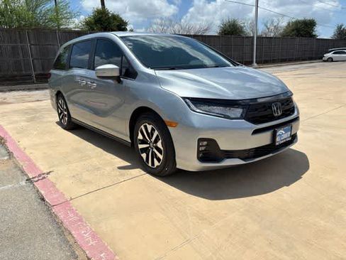 Used 2026 Honda Odyssey EX-L image 7