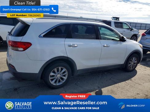 Used 2016 Kia Sorento LX image 4