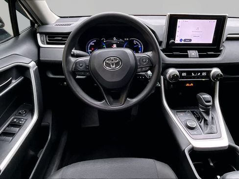 Certified 2024 Toyota RAV4 LE AWD/4WD image 6