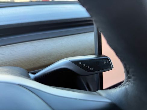 Used 2023 Tesla Model 3 Standard Range RWD image 22