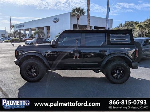 Used 2022 Ford Bronco Wildtrak image 7