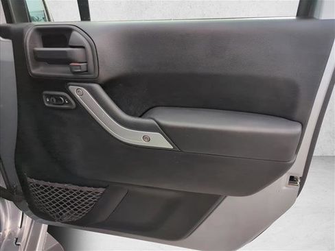 Used 2014 Jeep Wrangler Unlimited Sahara w/ Connectivity Group image 22