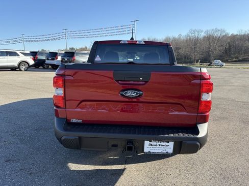 New 2025 Ford Maverick XLT image 4