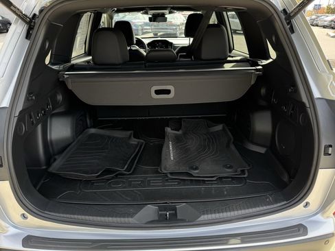 Used 2025 Subaru Forester Touring image 11