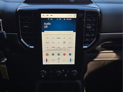 New 2025 Ford Ranger XLT w/ FX4 Off-Road Package image 11