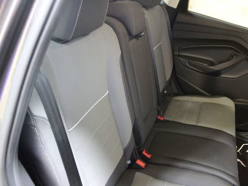 Used 2015 Ford Escape SE AWD/4WD image 9