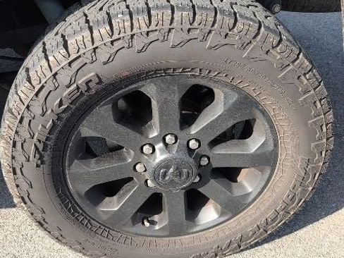 Used 2022 RAM 2500 Big Horn w/ Night Edition AWD/4WD image 22