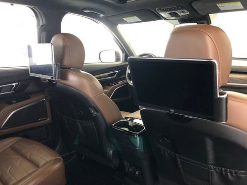 Used 2021 Kia Telluride SX w/ SX Prestige Package image 26