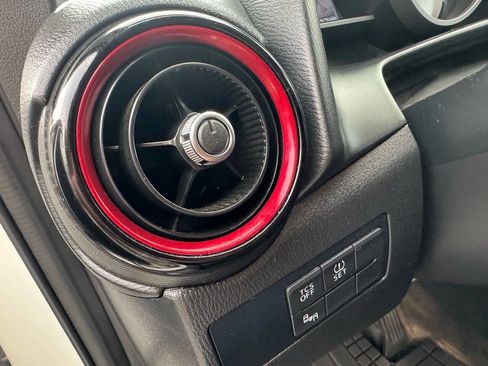 Used 2017 MAZDA CX-3 Touring image 30