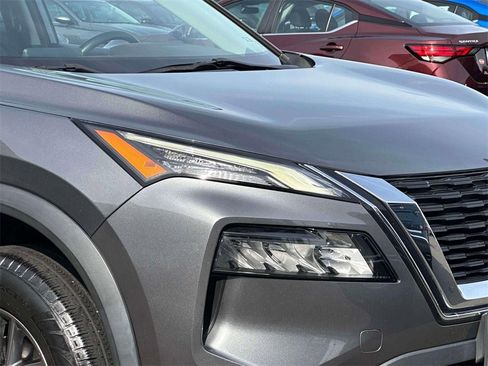 Certified 2021 Nissan Rogue S image 8