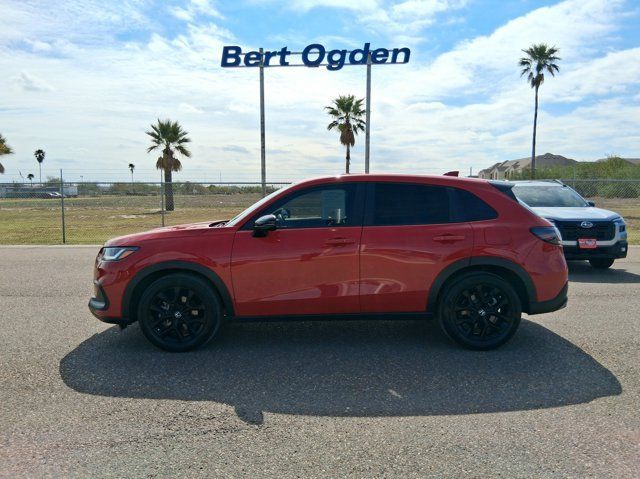 Used 2024 Honda HR-V Sport image 3