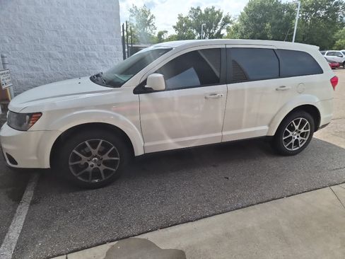 Used 2019 Dodge Journey GT AWD/4WD image 4