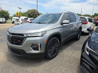 Used 2023 Chevrolet Traverse RS FWD video 1