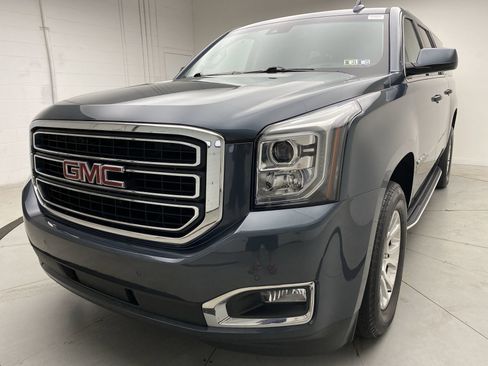 Used 2019 GMC Yukon XL SLT w/ Open Road Package AWD/4WD image 27